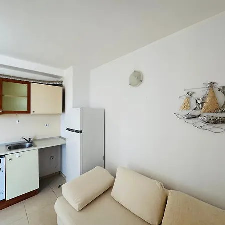Sunny House 502 Large Apartment *